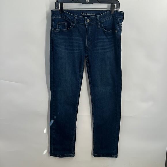 Calvin Klein Women's Slim boyfriend Medium Wash Jeans Size 8 - Picture 1 of 12